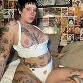 Shameless.marie nude #0002