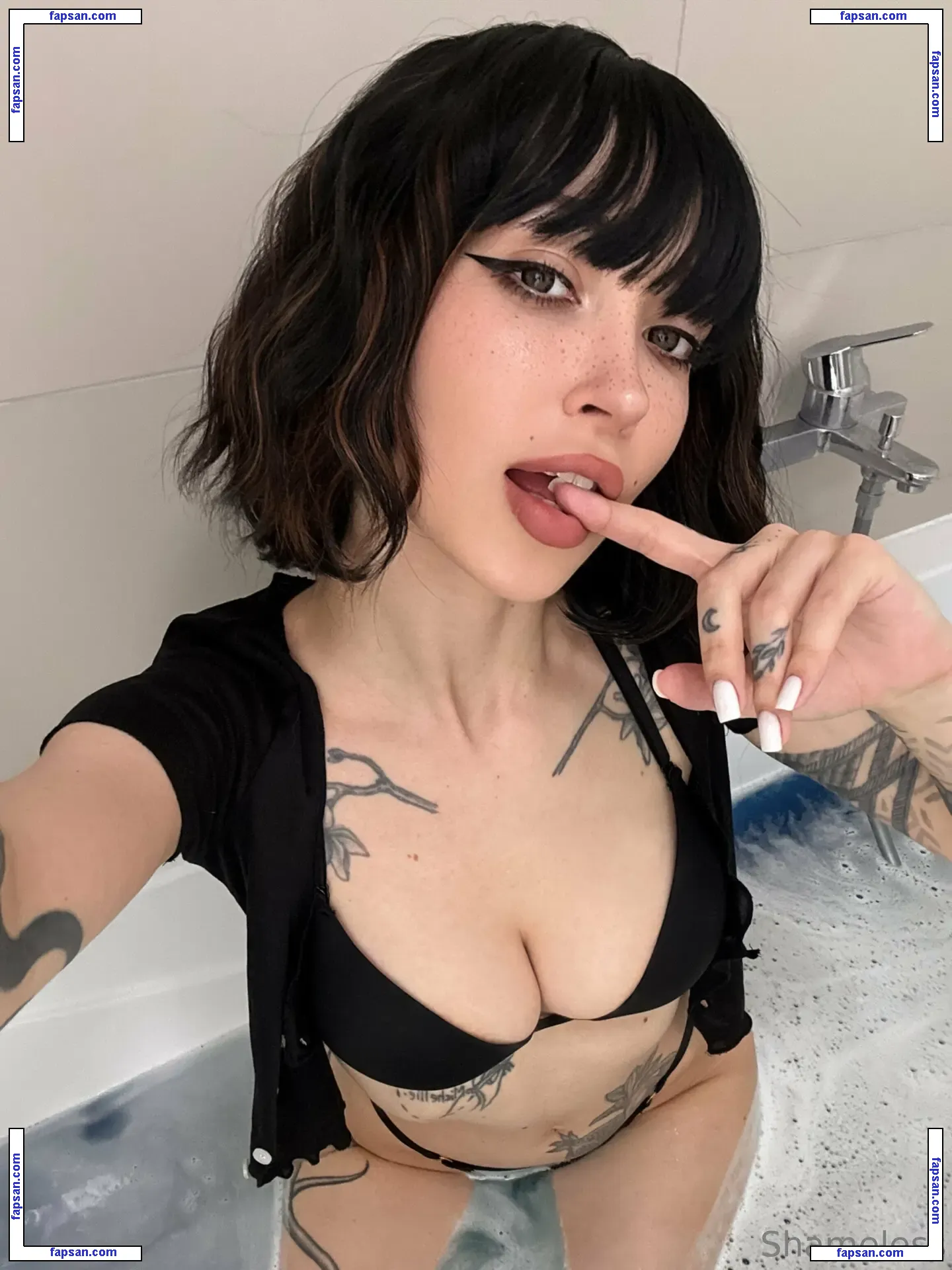 shameless_sg nude photo #0073 from OnlyFans