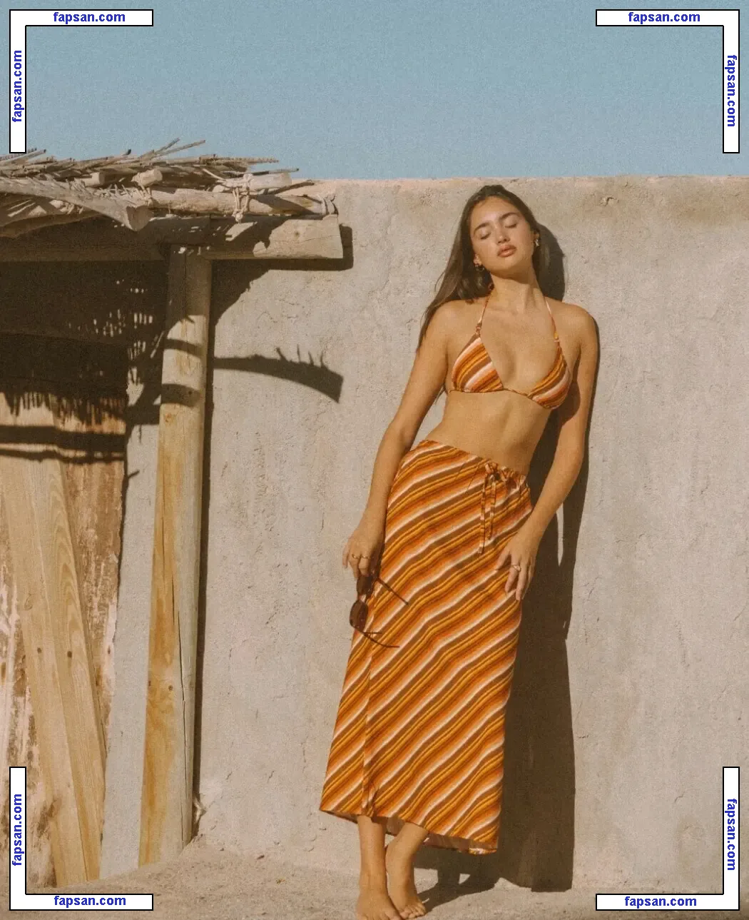 Shana Eden Koehler nude photo #0003 from OnlyFans