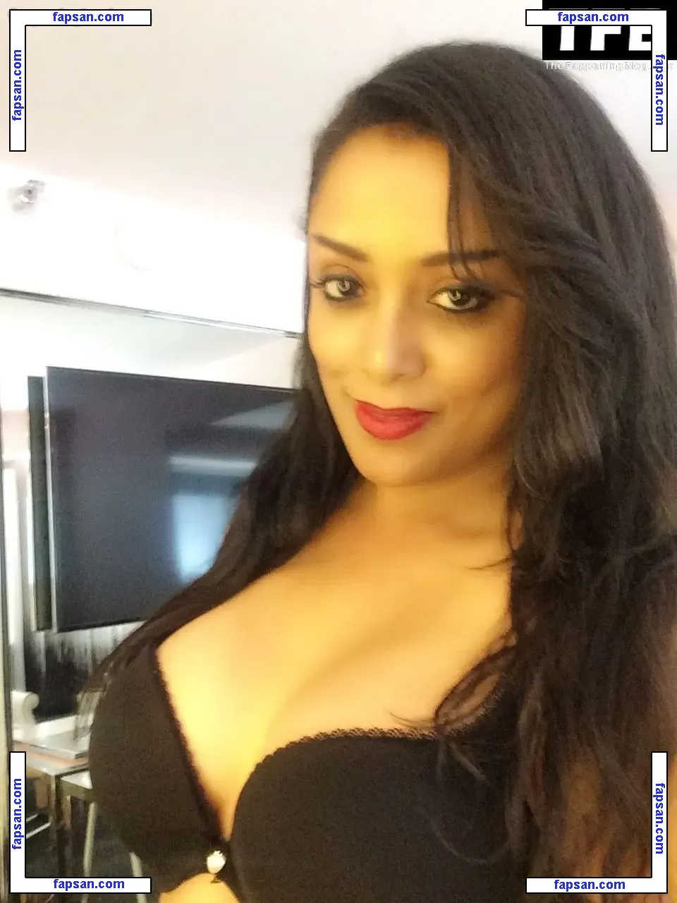 Shana Mangatal nude photo #0004 from OnlyFans