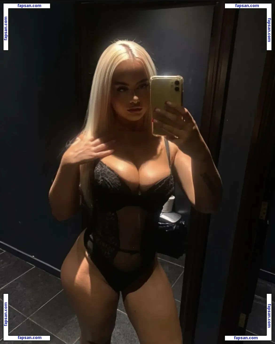 Shania Bethune nude photo #0004 from OnlyFans