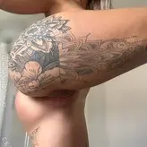 Shania Howard голая #0001