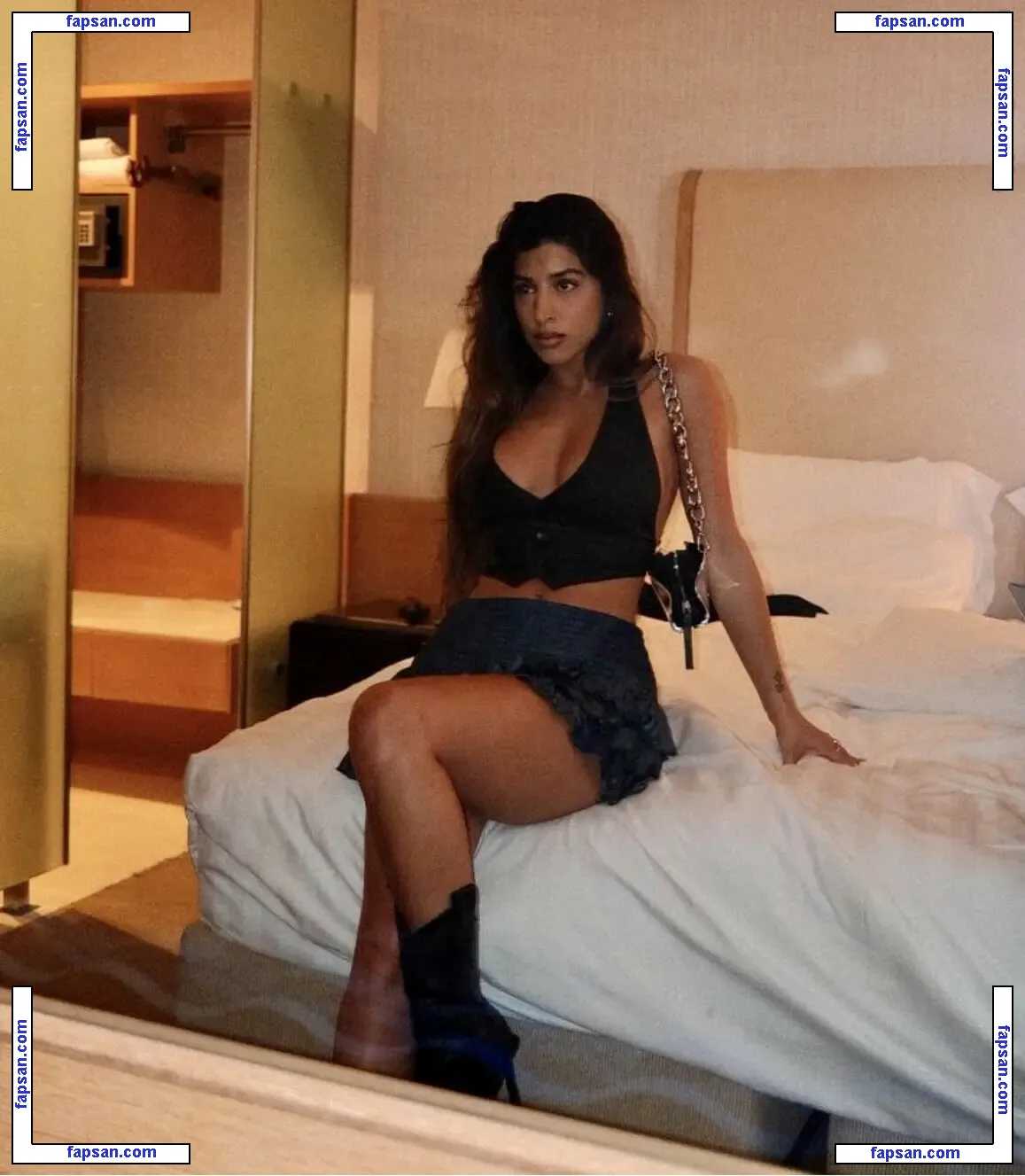 Shannon Singh голая фото #0075 с Онлифанс