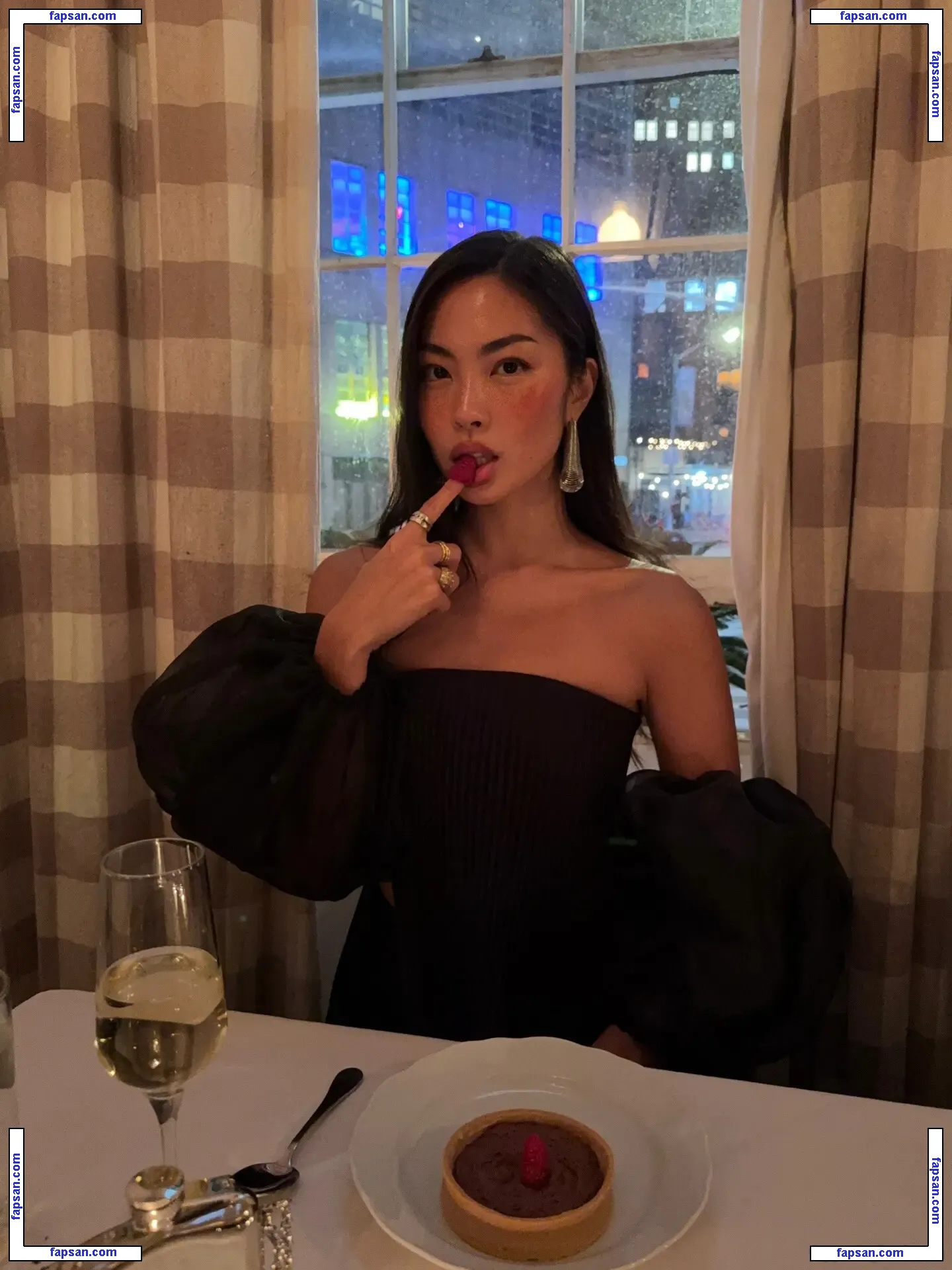 Shannon Zhao голая фото #0048 с Онлифанс