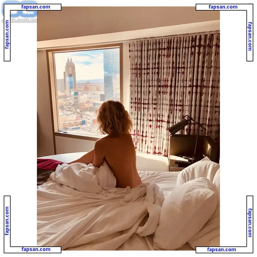 Shantel VanSanten nude photo #0798 from OnlyFans