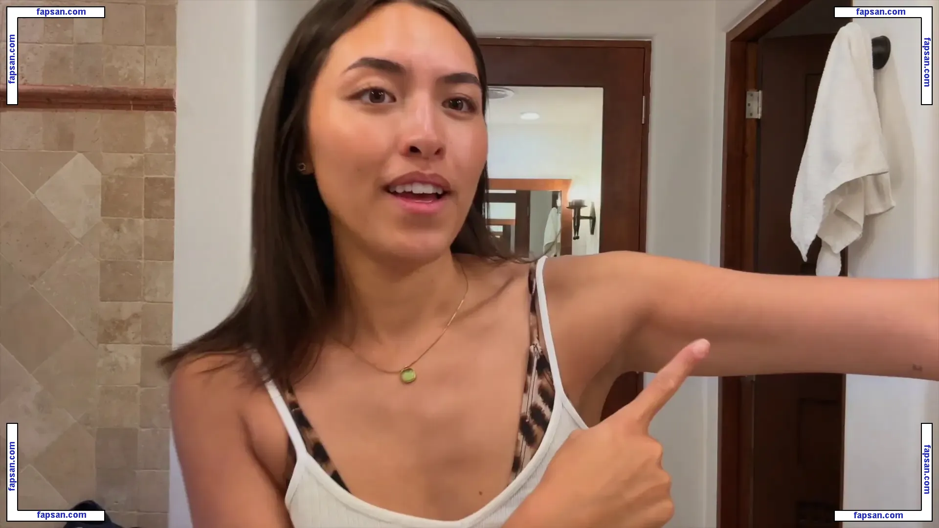 Shanti Tan nude photo #0314 from OnlyFans
