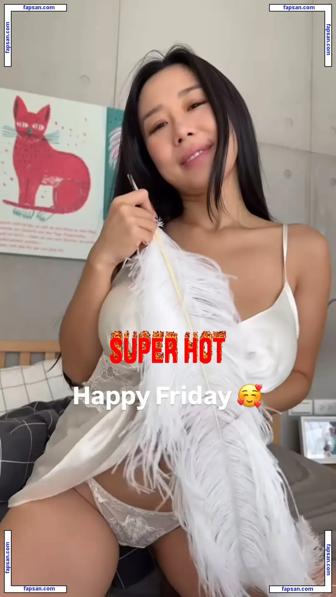 Sharon Wei nude photo #0014 from OnlyFans