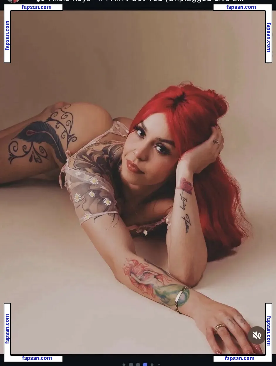 Sharoncv голая фото #0016 с Онлифанс