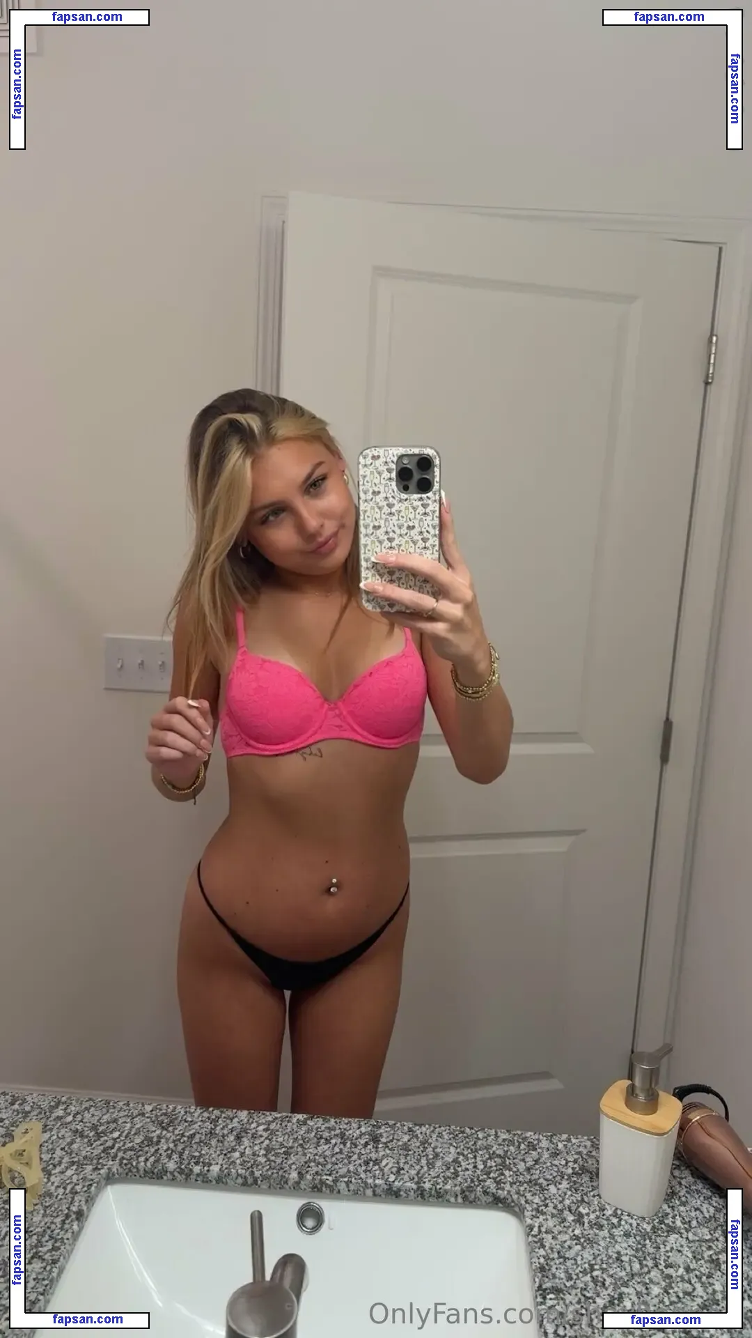 shaybennett nude photo #0007 from OnlyFans