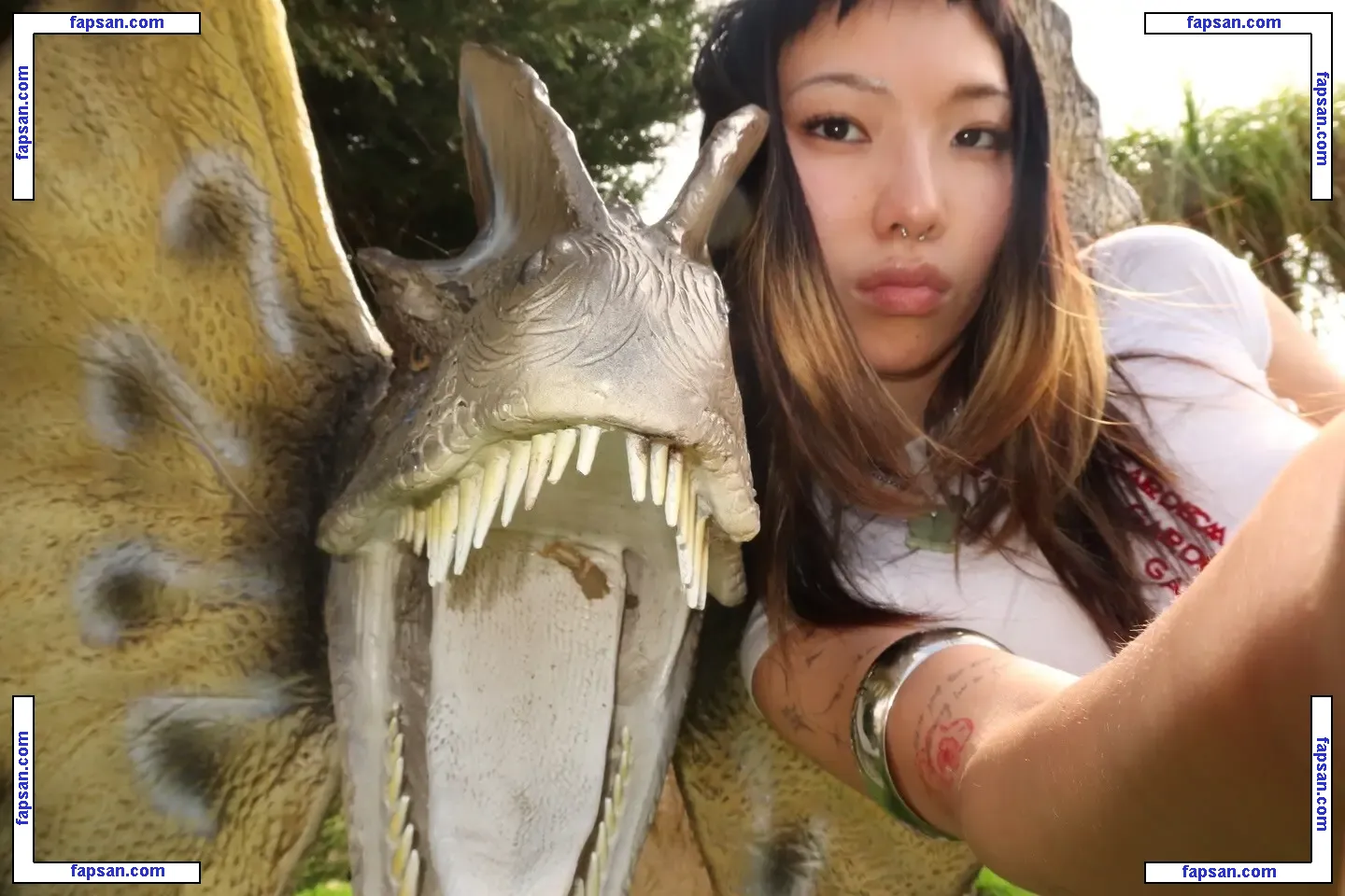 shdtmyf nude photo #0001 from OnlyFans