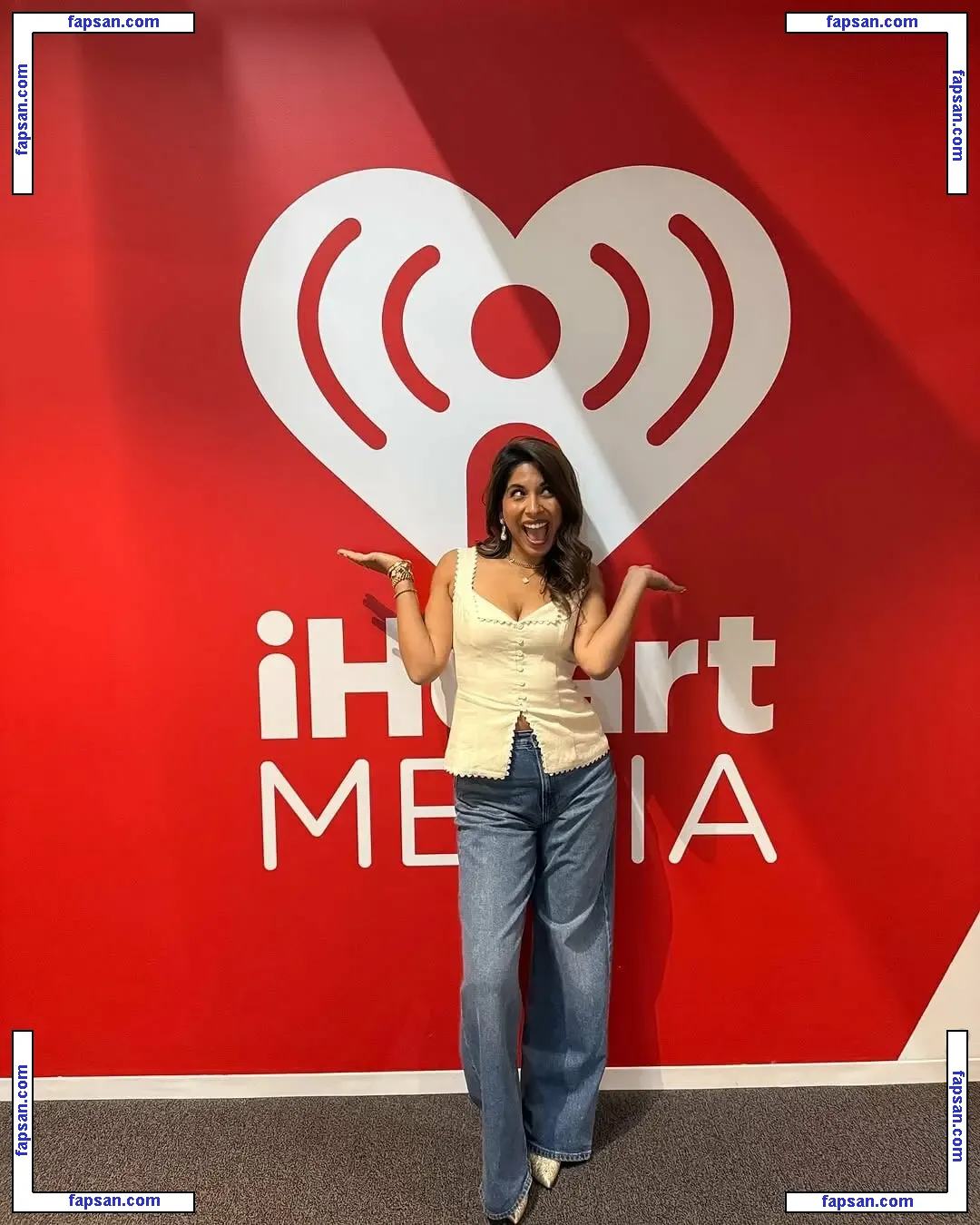 Sheena Melwani nude photo #0010 from OnlyFans