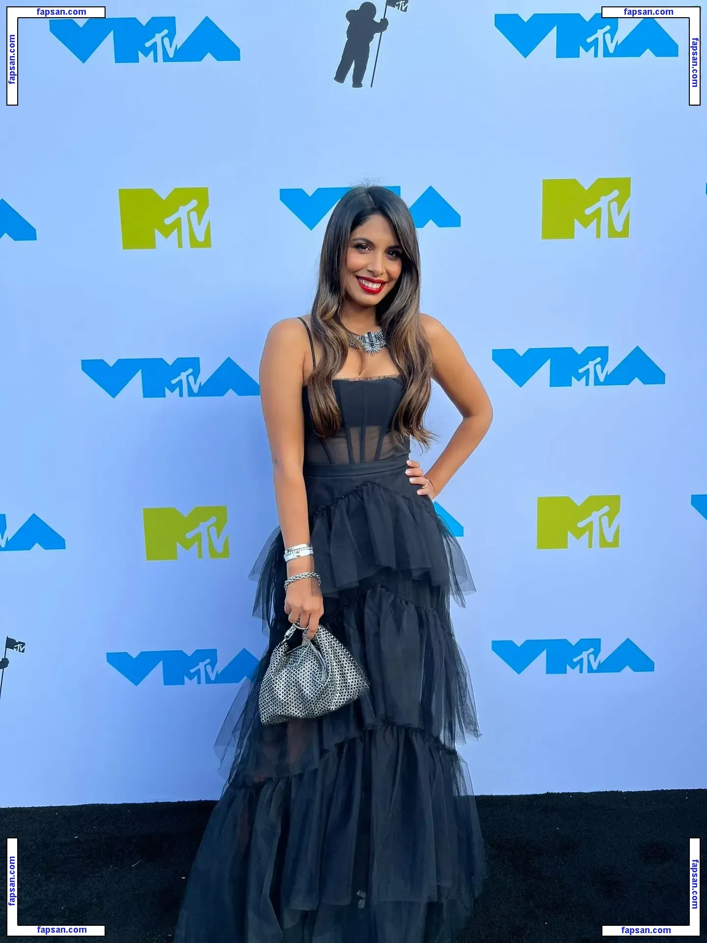 Sheena Melwani nude photo #0011 from OnlyFans