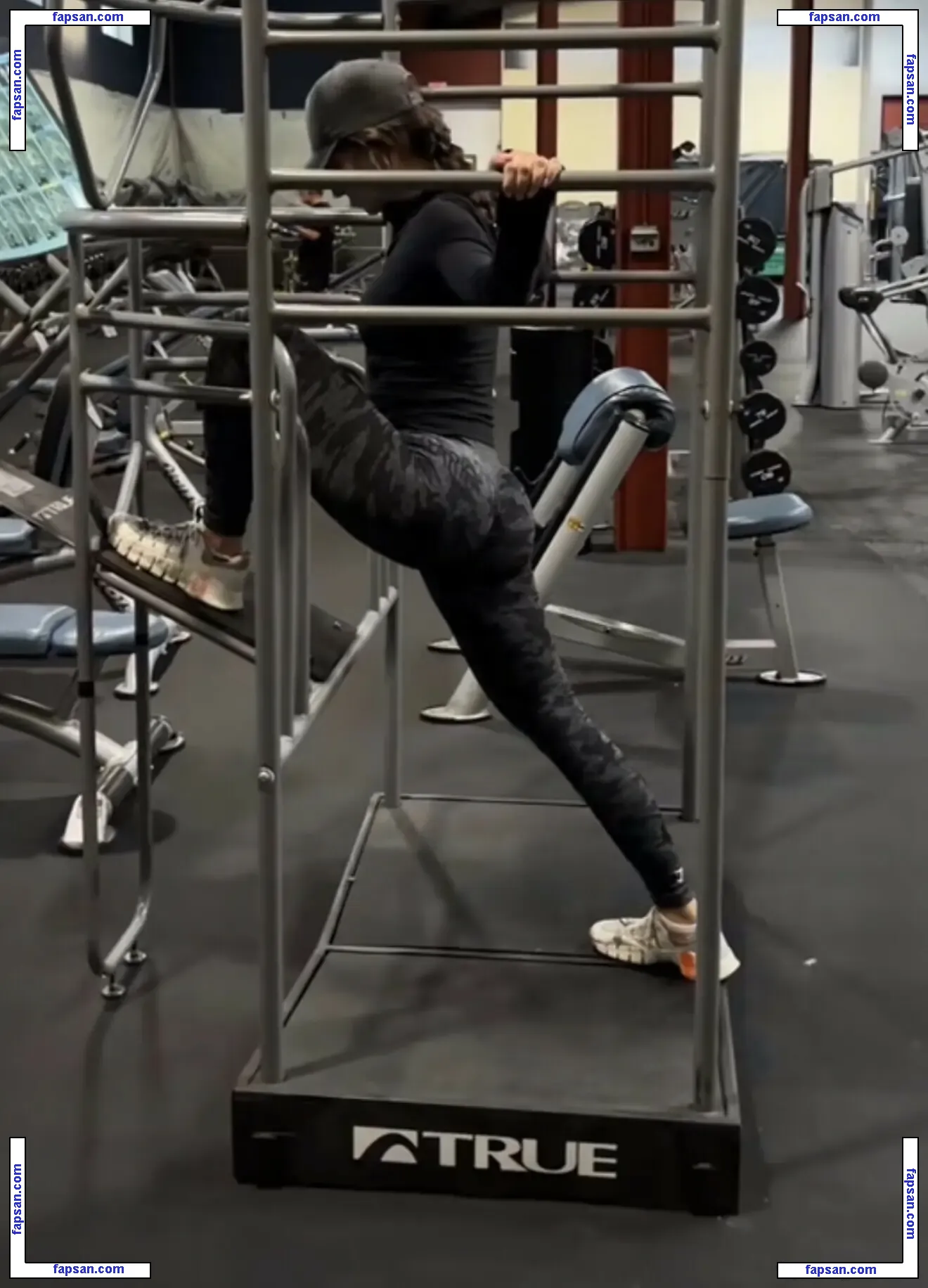 Shelby Abbott nude photo #0006 from OnlyFans