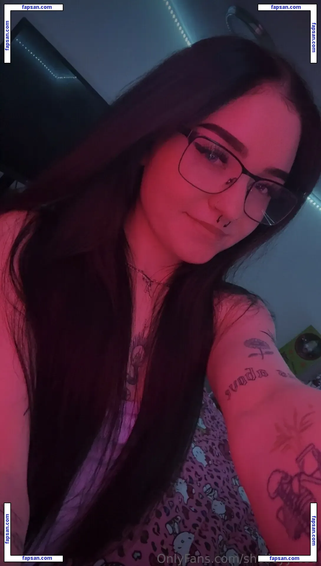 Shelleyyrose nude photo #0002 from OnlyFans