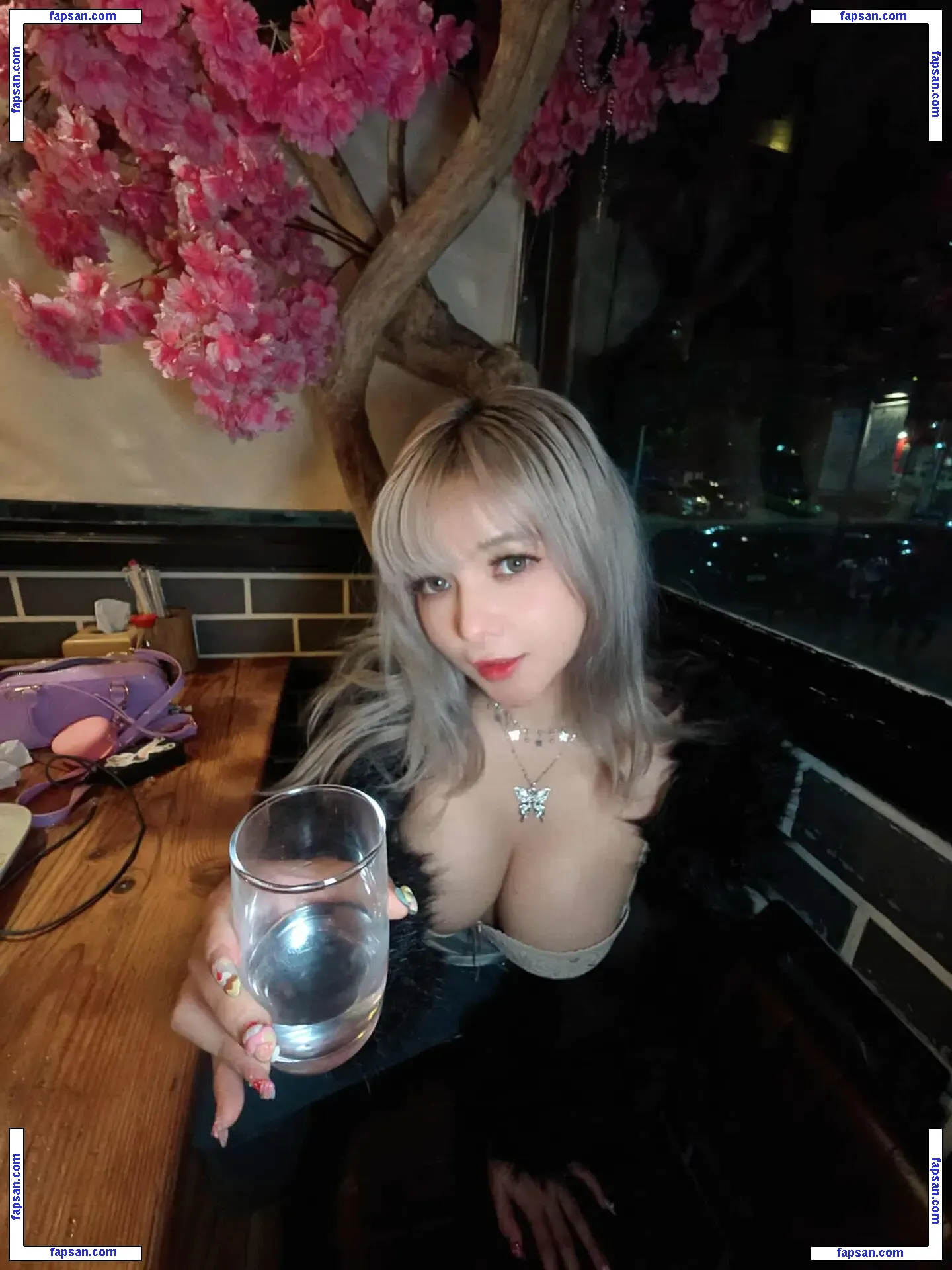 Shichineesan голая фото #0045 с Онлифанс