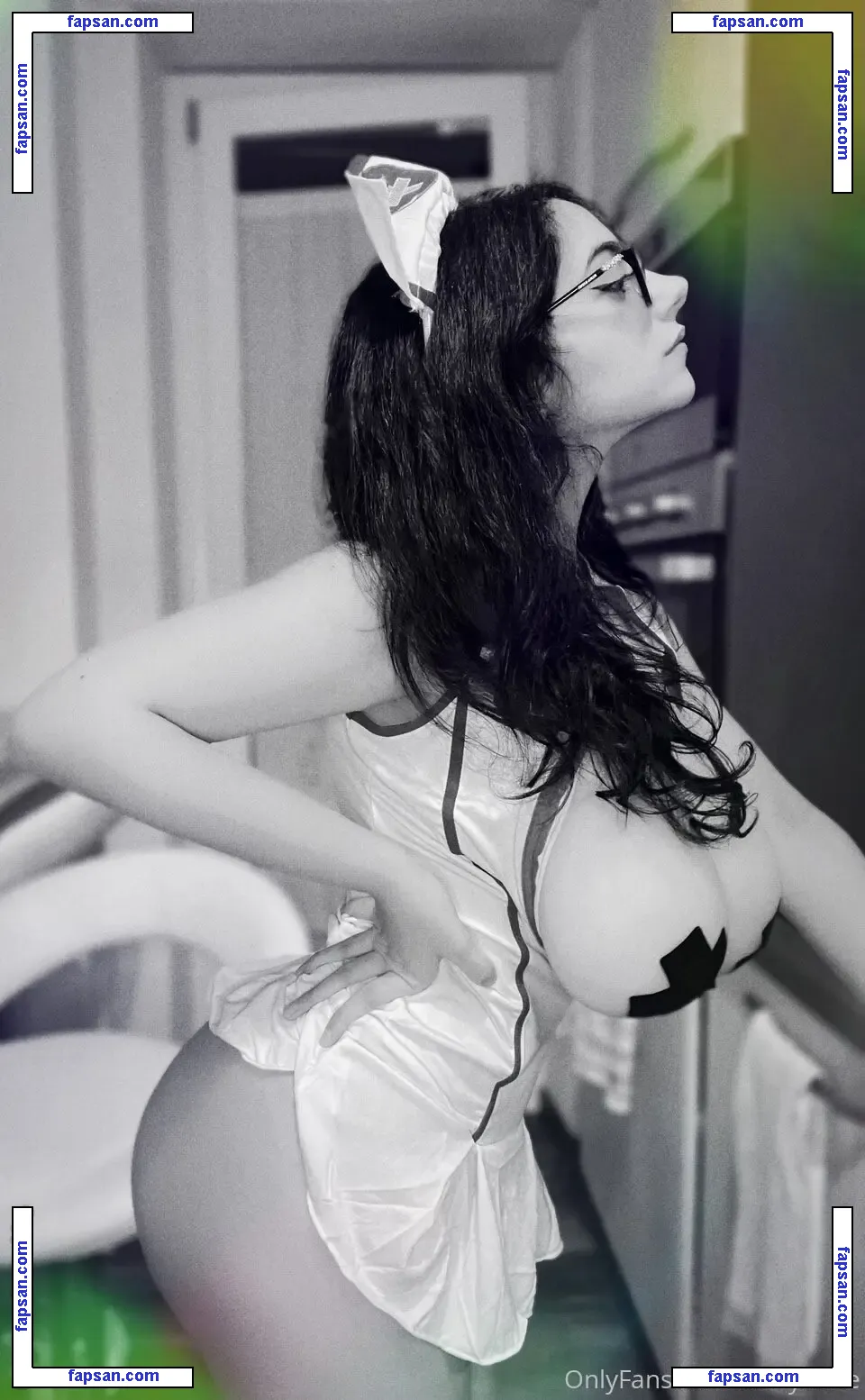 Shiftymine nude photo #0007 from OnlyFans