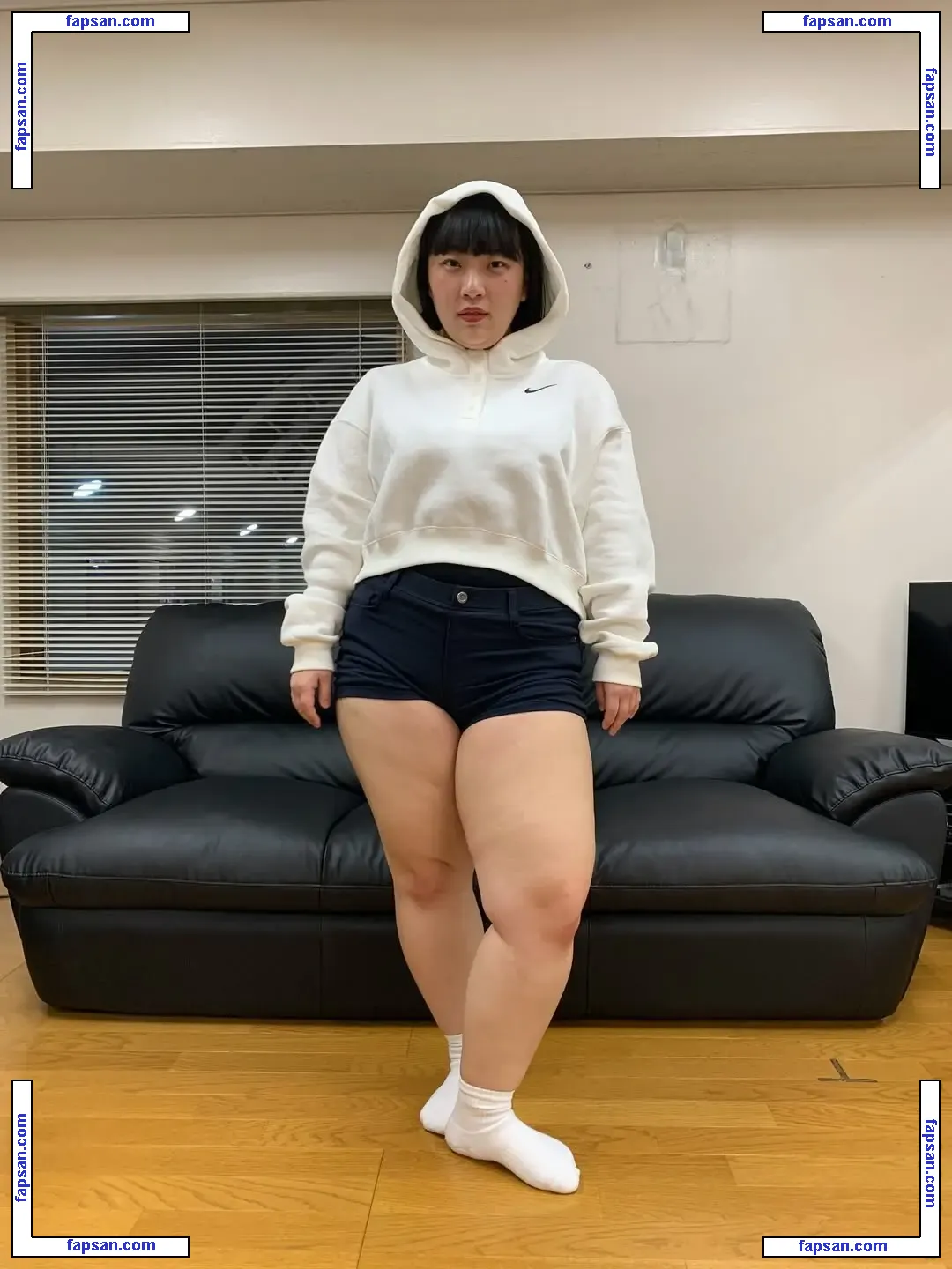 Shigetani Hotaru nude photo #0039 from OnlyFans