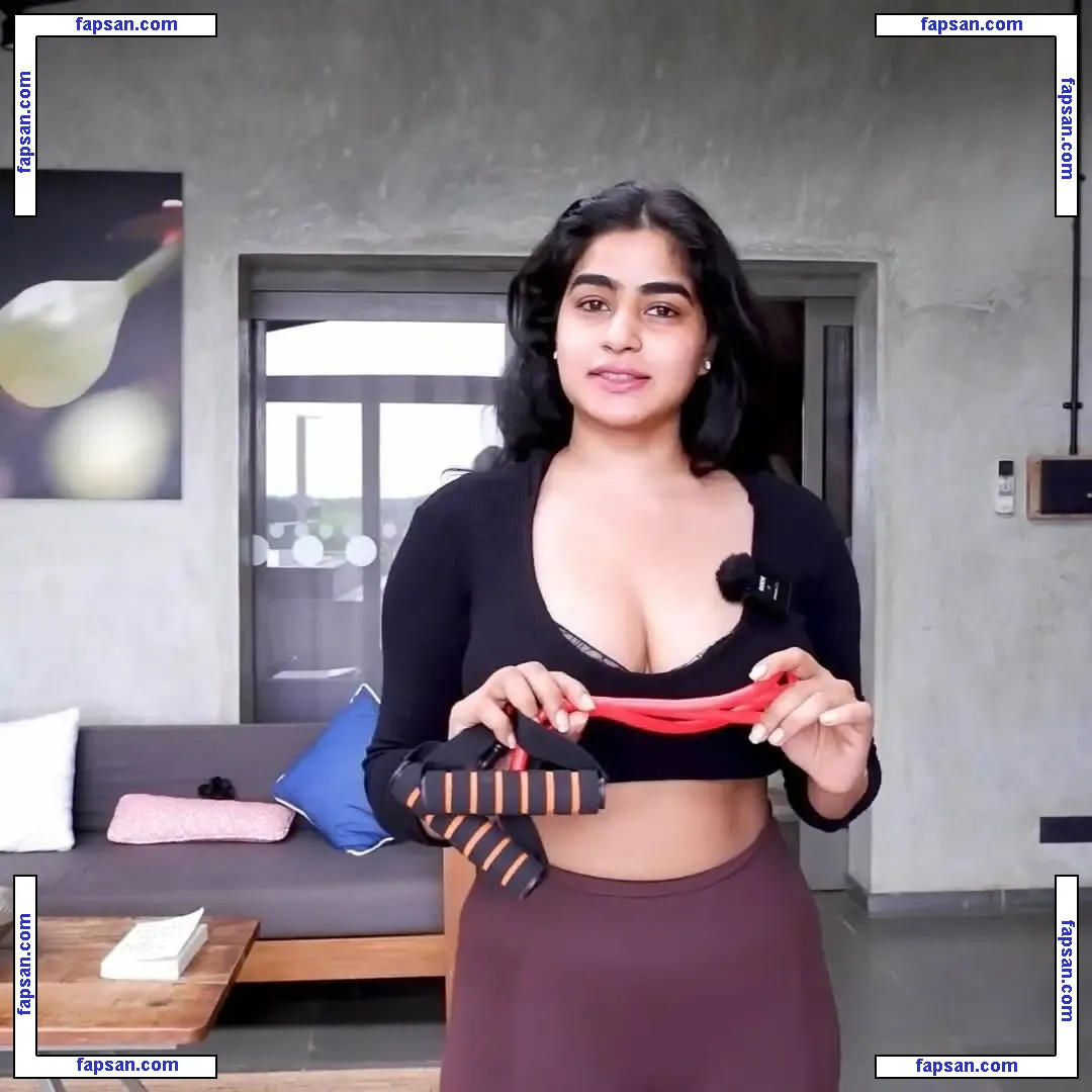 Shilpa Chandrashekar голая фото #0001 с Онлифанс