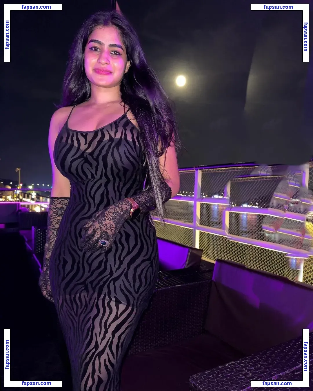 Shilpa Chandrashekar голая фото #0003 с Онлифанс