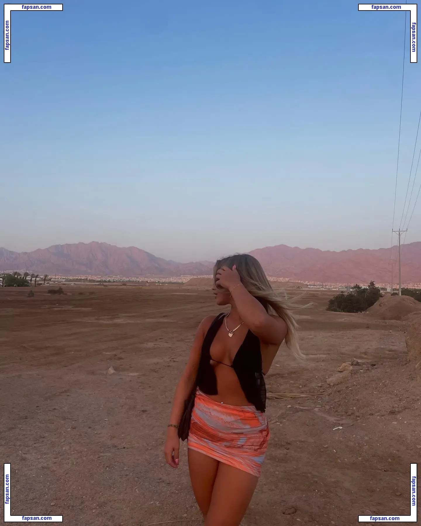 Shira Braun голая фото #0034 с Онлифанс