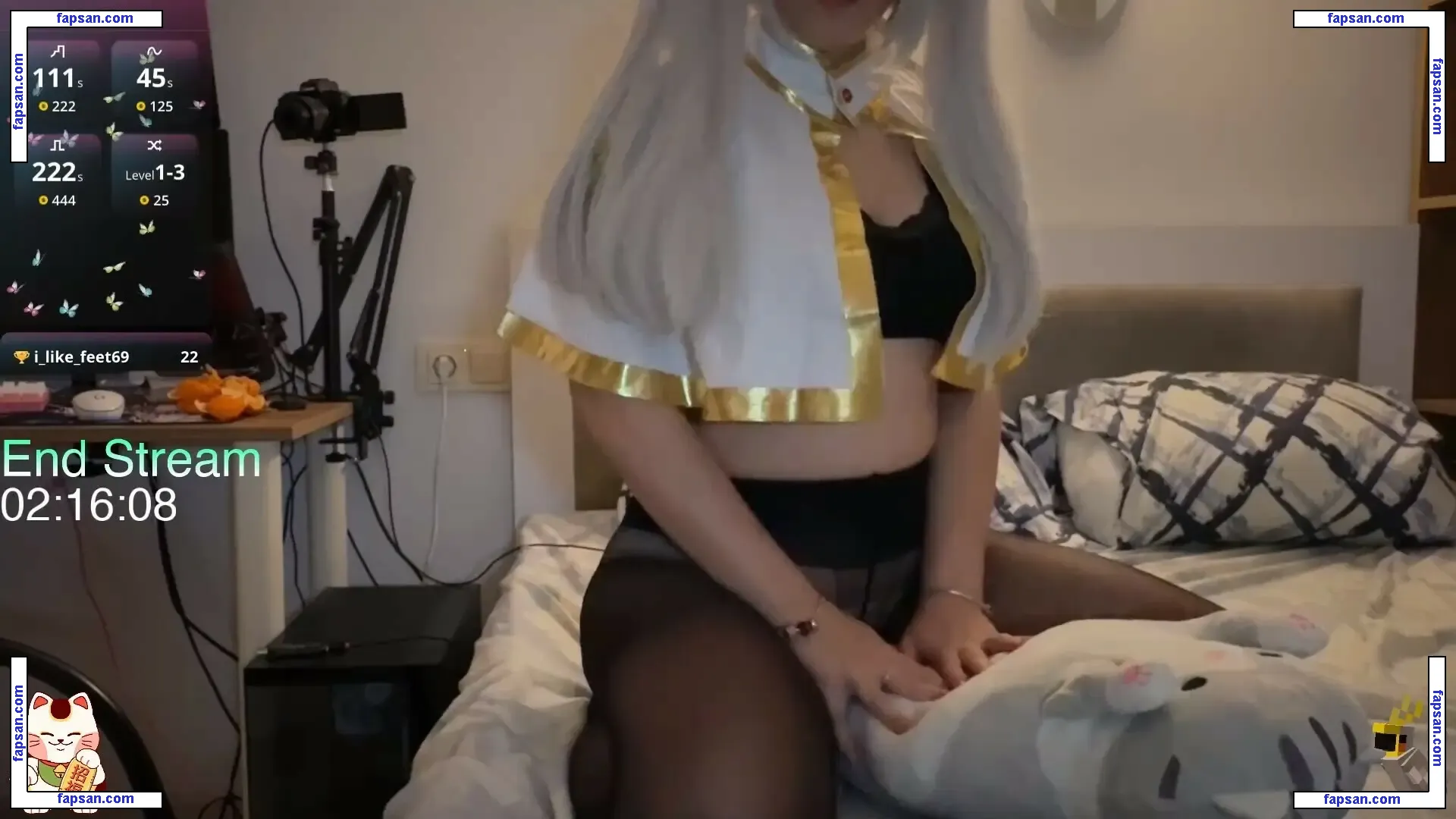 Shirayuki_hime nude photo #0002 from OnlyFans