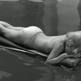 Shirley Eaton голая #0010