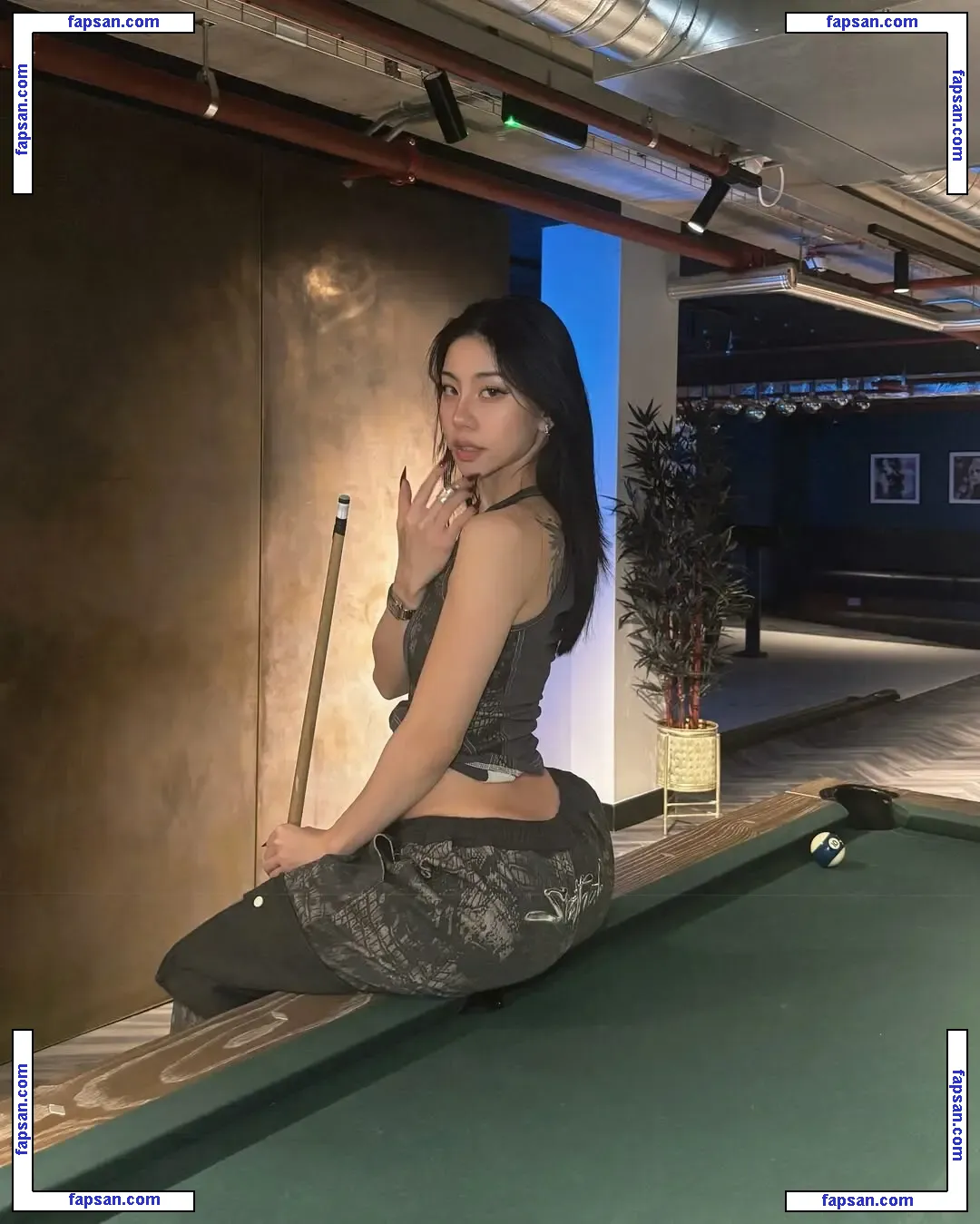 shirlizleee nude photo #0008 from OnlyFans