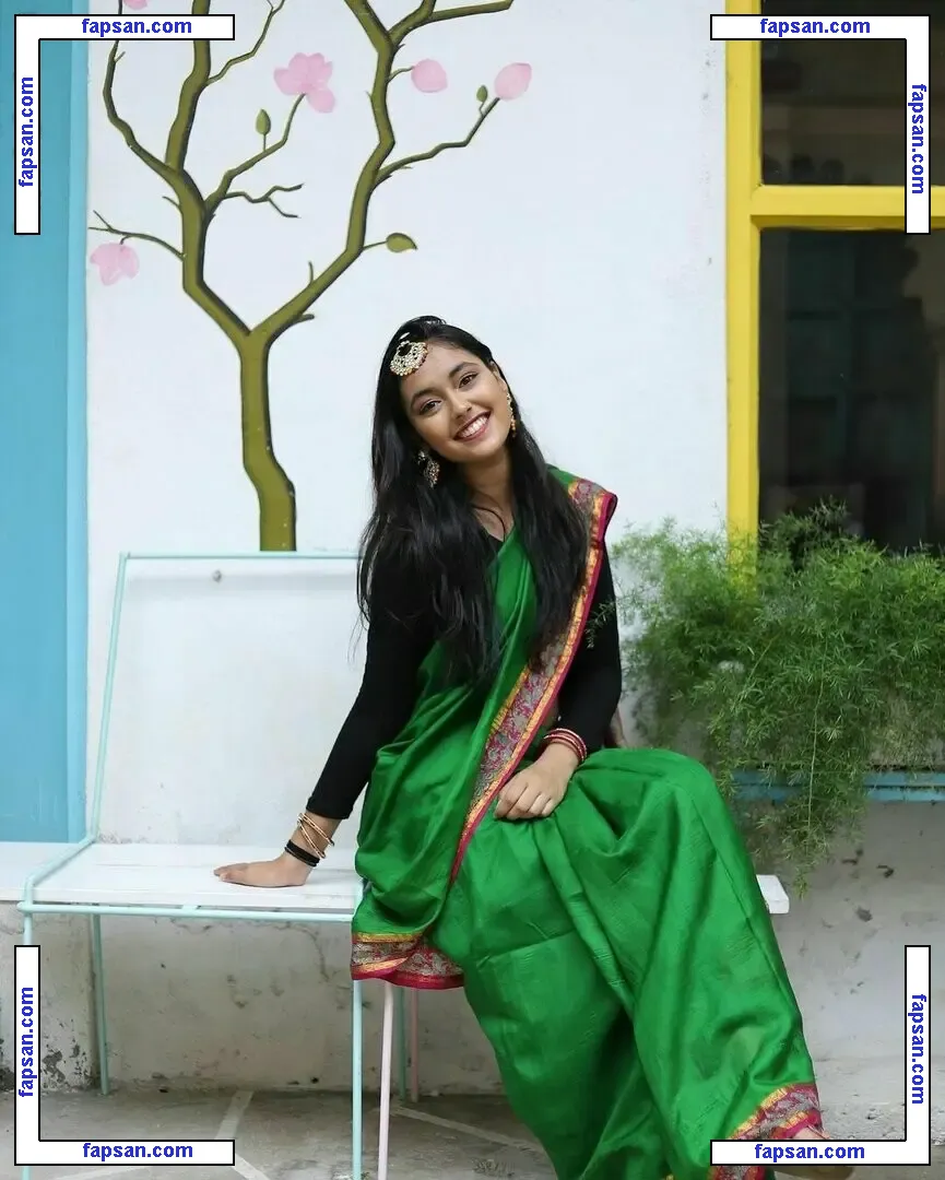 Shivani Paliwal nude photo #0009 from OnlyFans