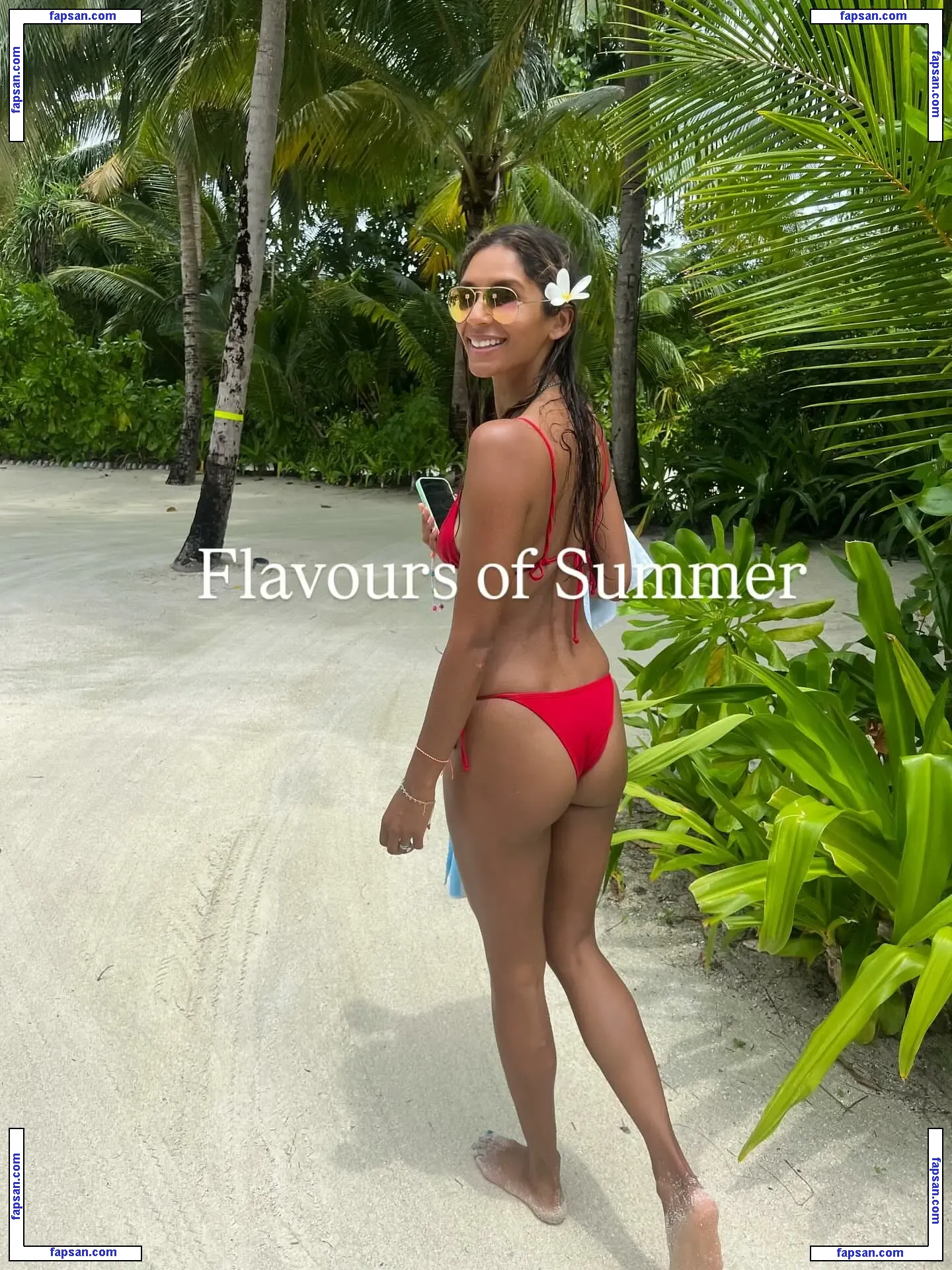 Shivi Ramoutar голая фото #0002 с Онлифанс