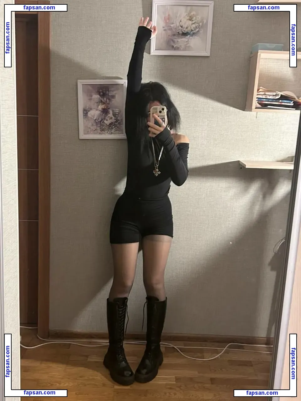 Shizelya nude photo #0007 from OnlyFans