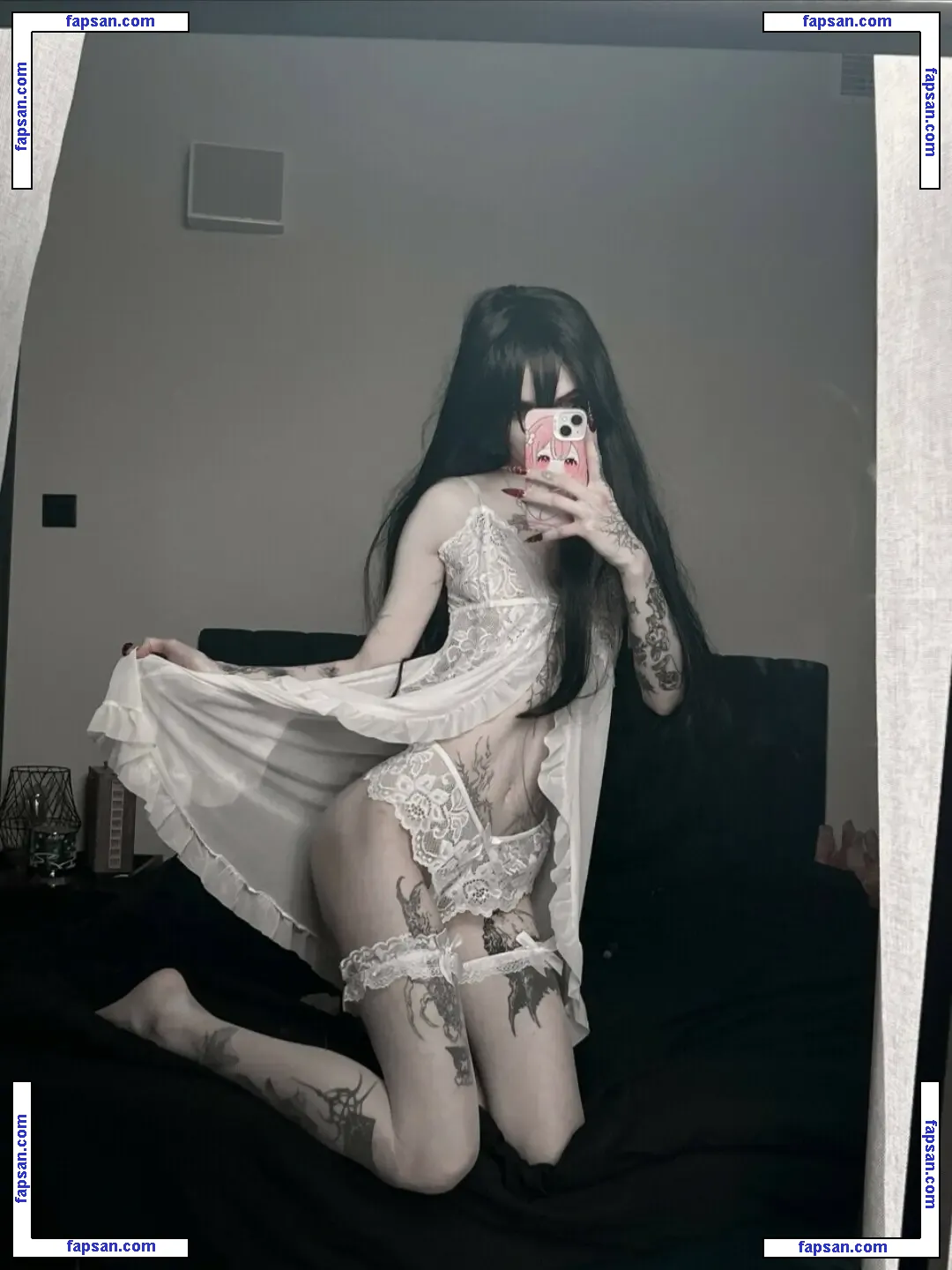 Shmeluta nude photo #0008 from OnlyFans