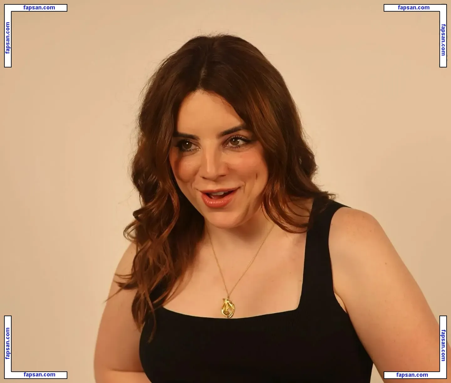 Shon Faye голая фото #0009 с Онлифанс