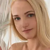 ShowyBeauty голая #1680