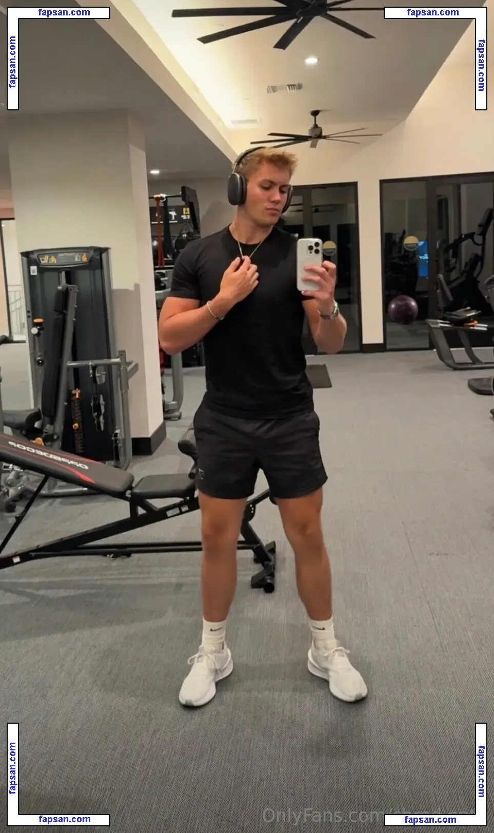 shred.nate nude photo #0008 from OnlyFans