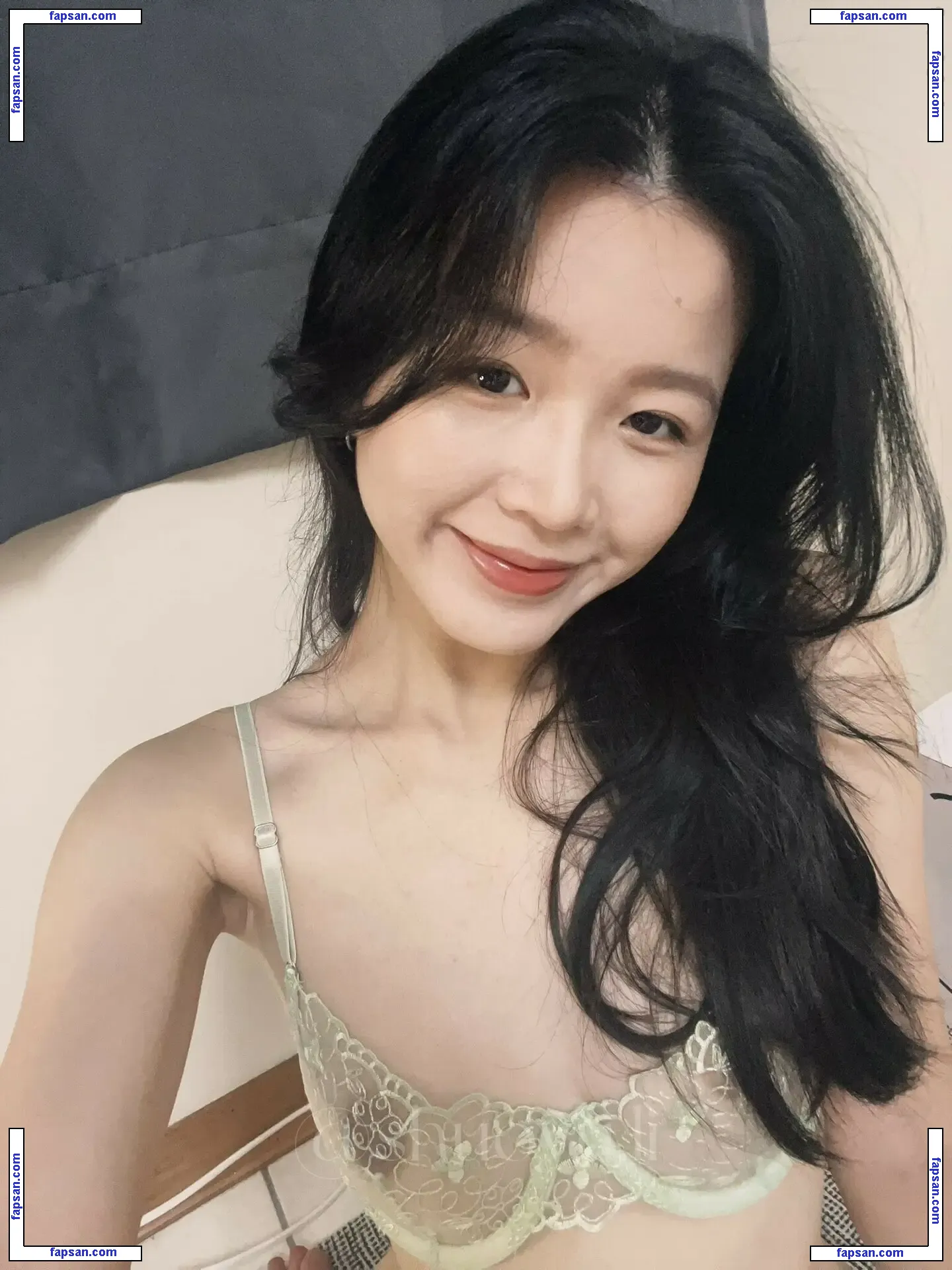 shuoyu_li голая фото #0005 с Онлифанс