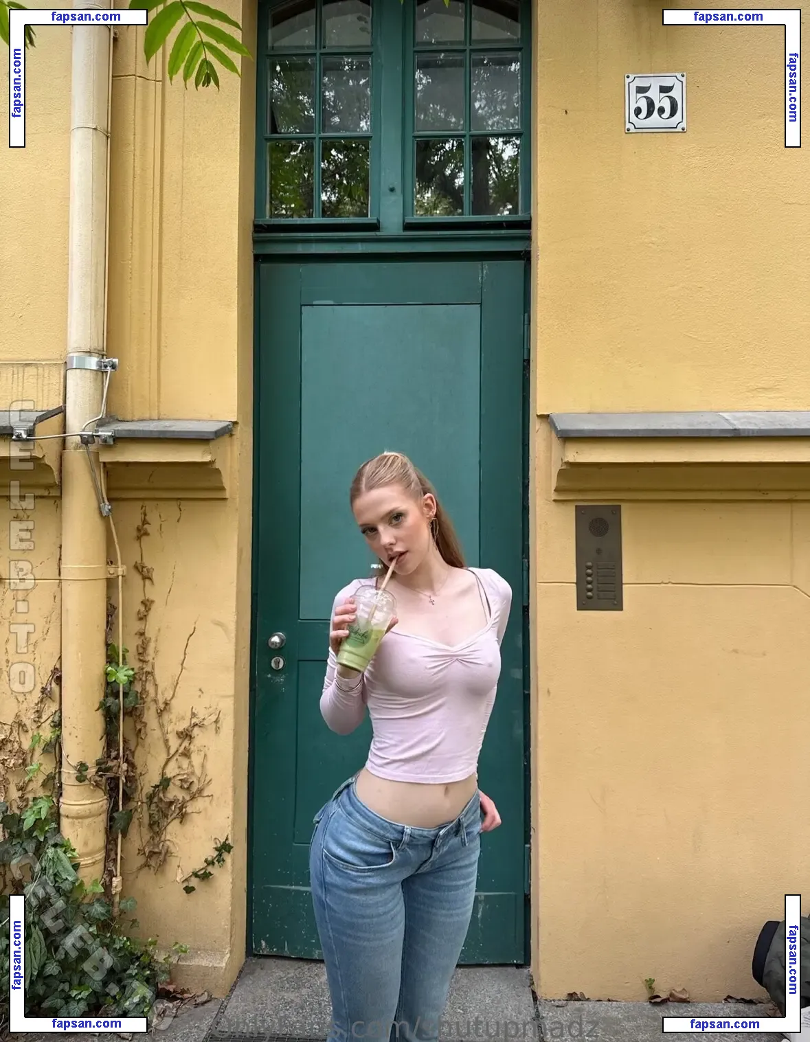 Shutupmelissa nude photo #0070 from OnlyFans