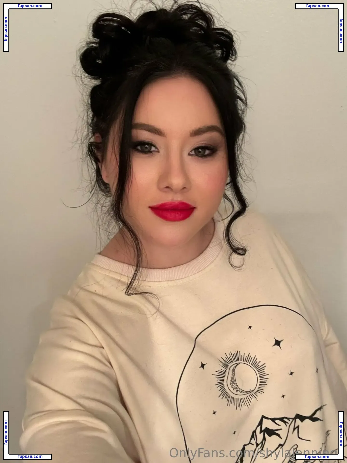 shylajennings nude photo #0155 from OnlyFans