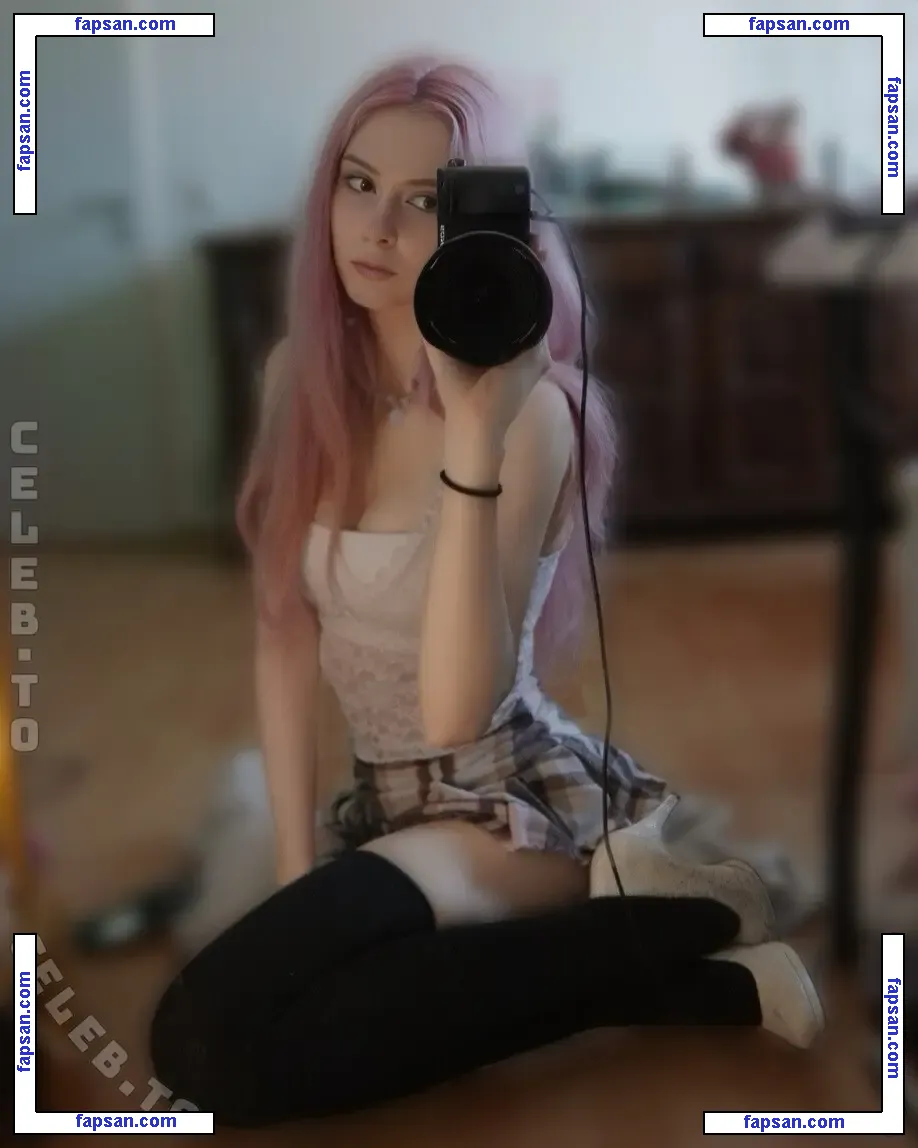 sickEmoAngel голая фото #0095 с Онлифанс