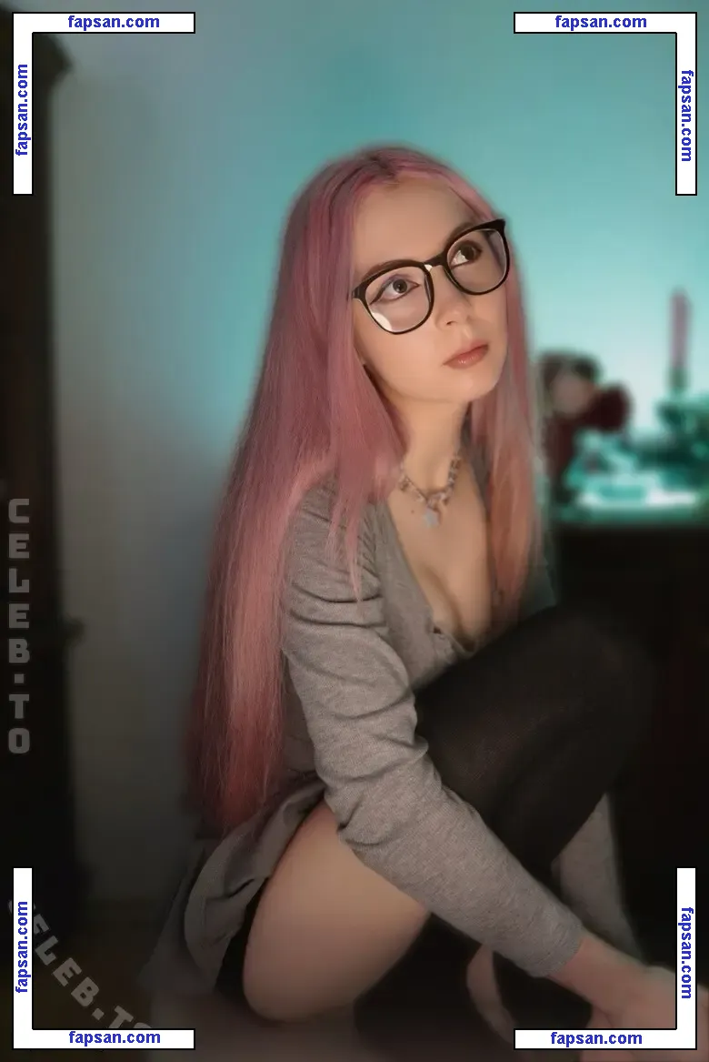 sickEmoAngel голая фото #0104 с Онлифанс