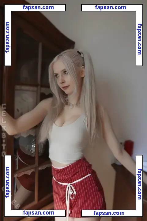 sickEmoAngel голая фото #0111 с Онлифанс