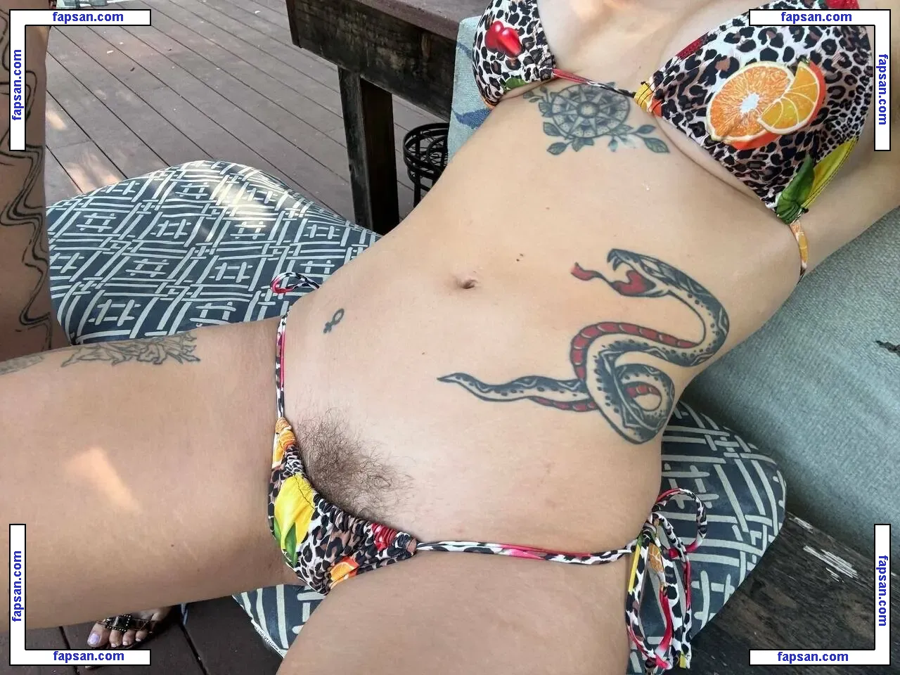sidneysummers nude photo #0288 from OnlyFans