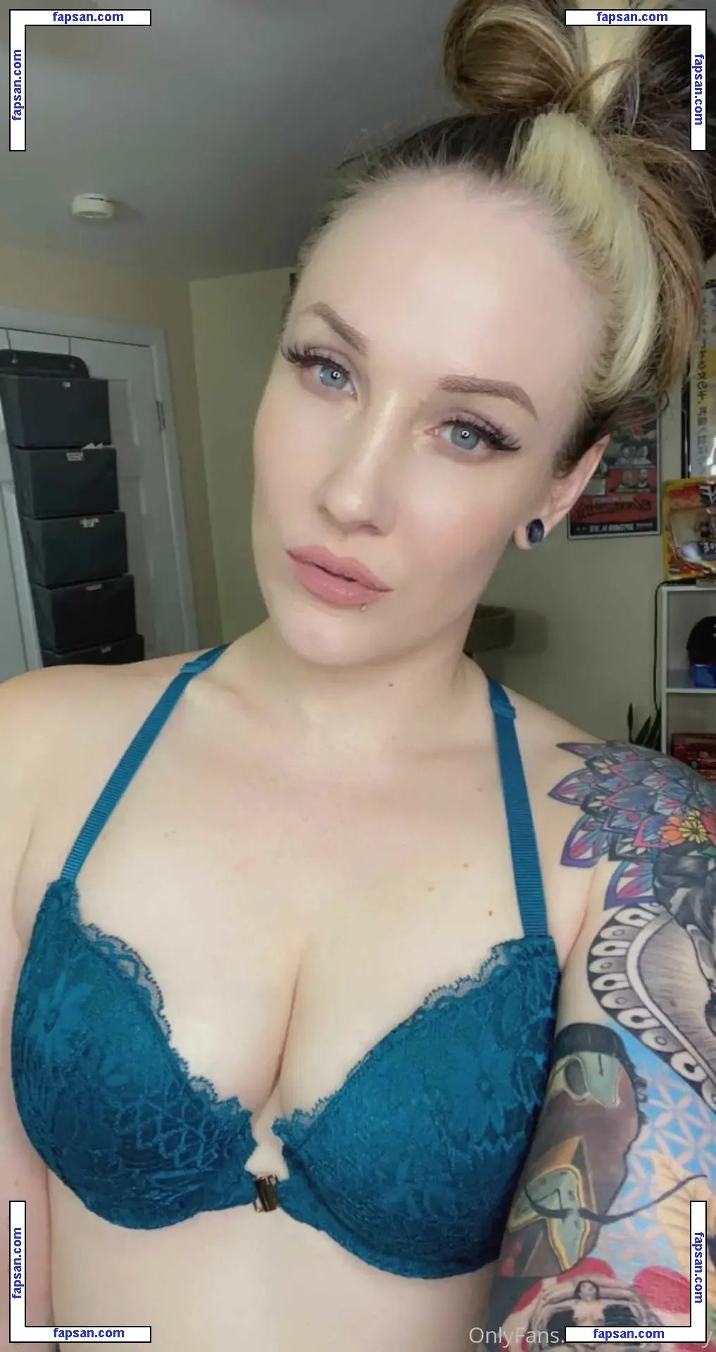 Sienna Day nude photo #0460 from OnlyFans
