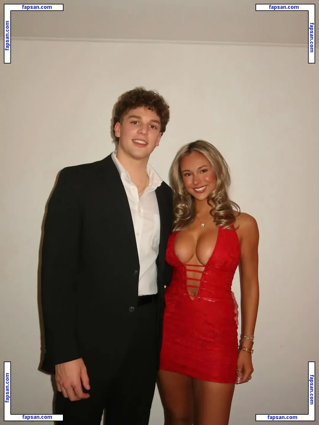 Sienna Holland nude photo #0018 from OnlyFans