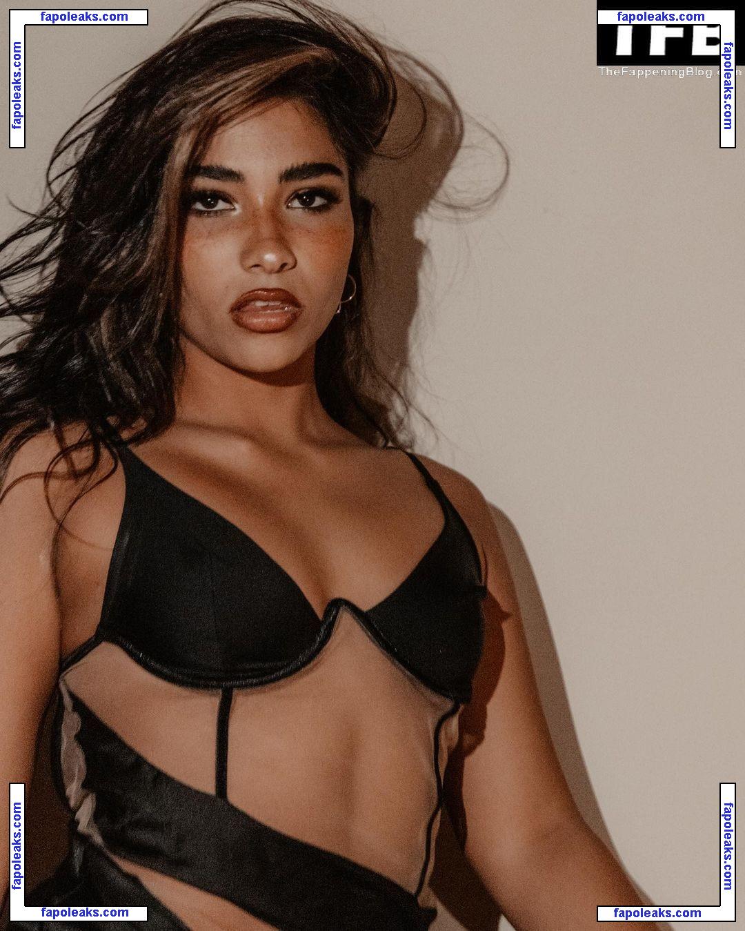 Sienna Mae Gomez / siennamaegomez nude photo #0007 from OnlyFans