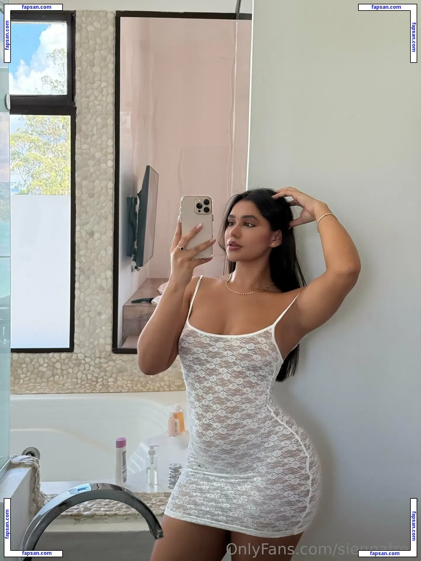 siennafree nude photo #0001 from OnlyFans