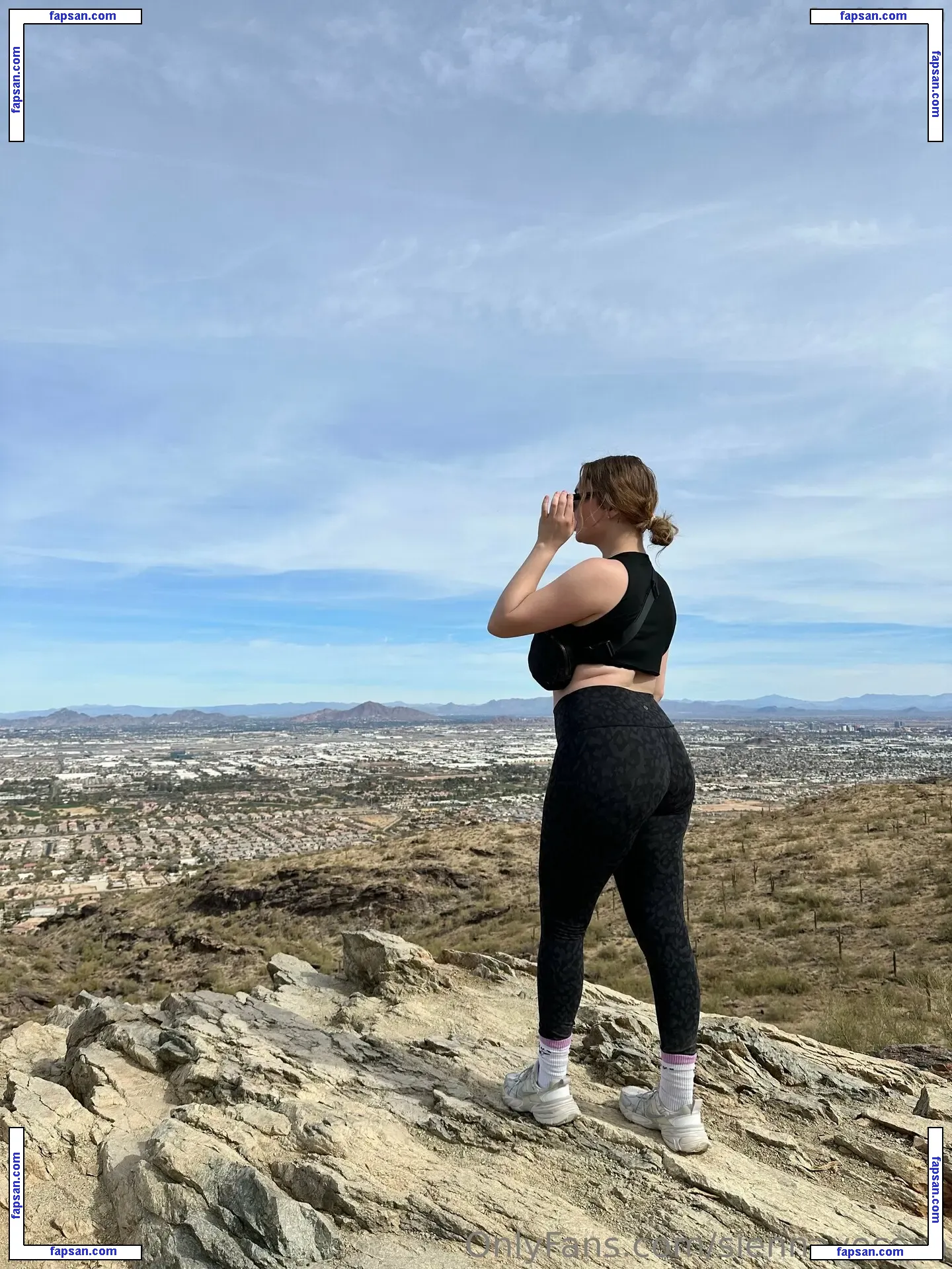 siennavossxo nude photo #0026 from OnlyFans