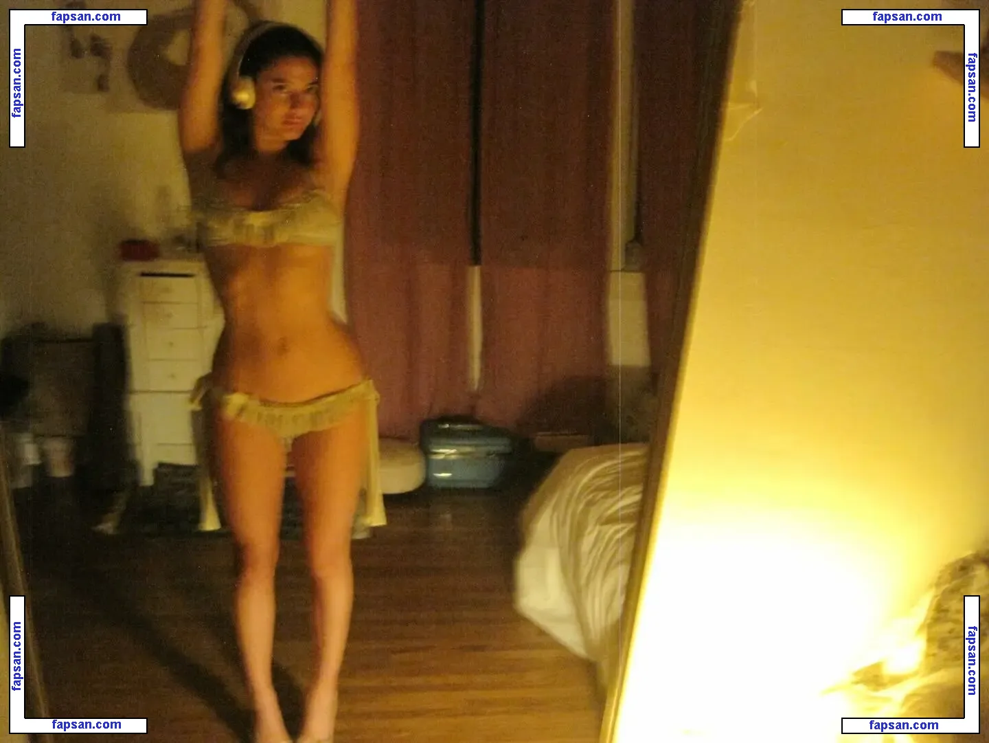 Sierra Brave голая фото #0029 с Онлифанс