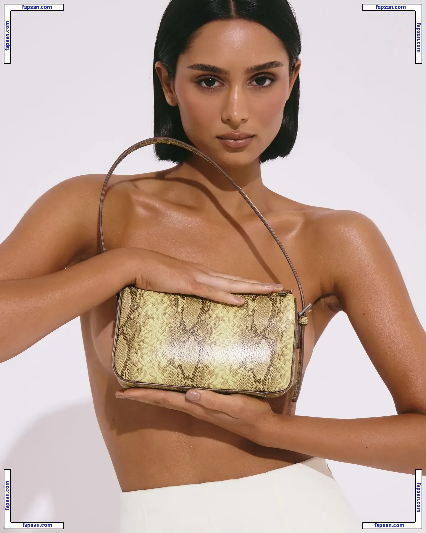 Sierra Jeh голая фото #0020 с Онлифанс