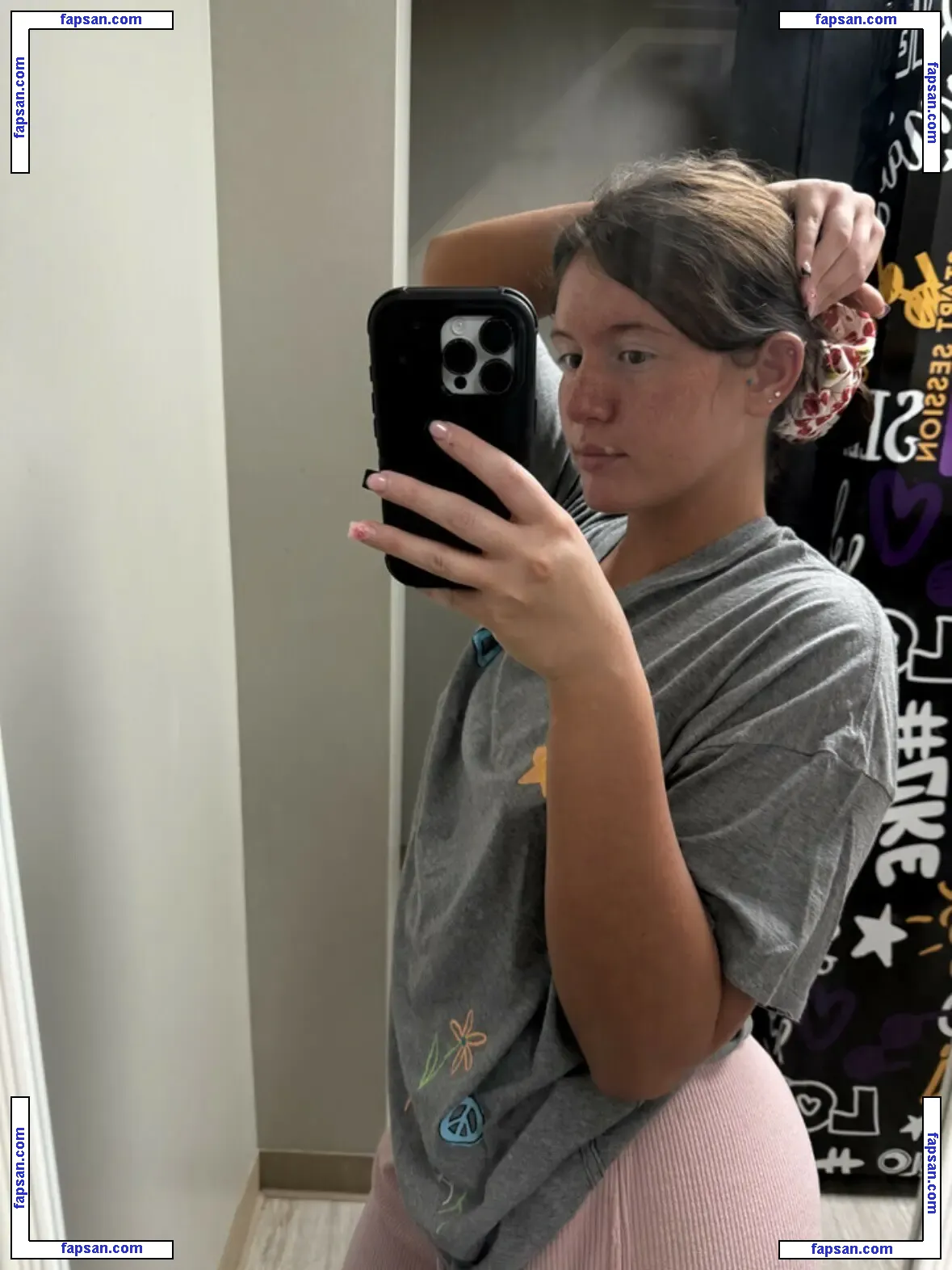 Sierraaa03 nude photo #0038 from OnlyFans