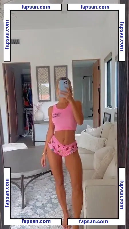 sierraskye nude photo #0003 from OnlyFans